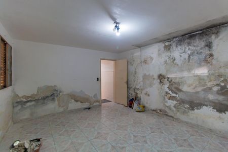 Casa à venda com 220m², 2 quartos e 4 vagasCasa 2 - Quarto