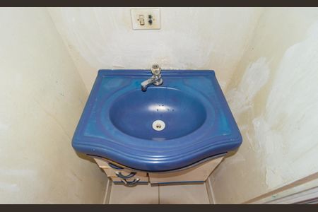 Apartamento à venda com 44m², 2 quartos e sem vaga Apartamento à venda com 44m², 2 quartos e sem vagaBanheiro Social