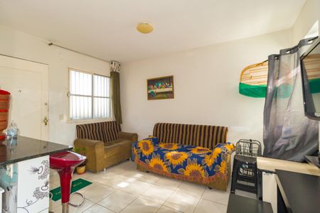 Apartamento à venda com 44m², 2 quartos e sem vaga Apartamento à venda com 44m², 2 quartos e sem vagaSala