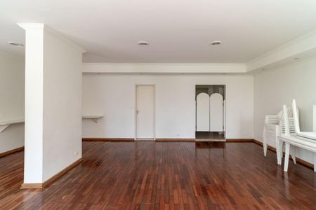 Apartamento à venda com 187m², 3 quartos e 2 vagasÁrea comum