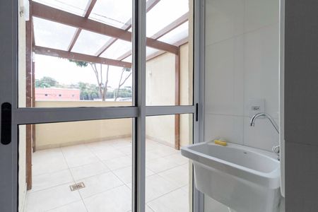 Apartamento à venda com 76m², 2 quartos e 2 vagasÁrea de serviço