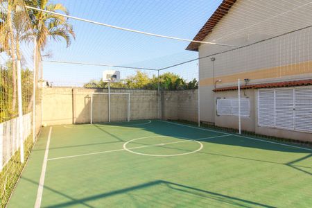 Casa de condomínio à venda com 84m², 2 quartos e 2 vagas Casa de condomínio à venda com 84m², 2 quartos e 2 vagasÁrea comum - Quadra