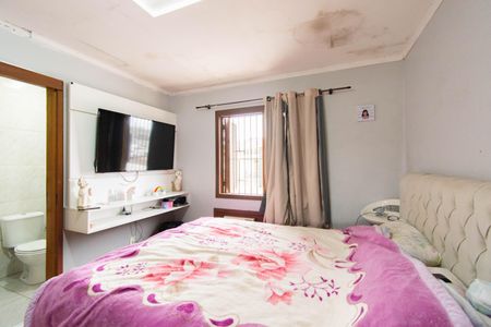 Casa à venda com 100m², 2 quartos e 2 vagas Casa à venda com 100m², 2 quartos e 2 vagasSuite