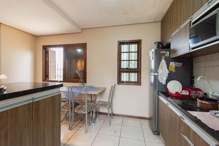 Casa à venda com 100m², 2 quartos e 2 vagas Casa à venda com 100m², 2 quartos e 2 vagasCozinha