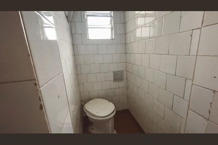 Casa à venda com 239m², 3 quartos e 1 vagaLavabo