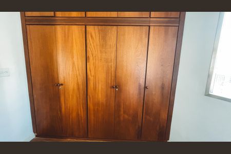 Casa à venda com 239m², 3 quartos e 1 vagaQuarto 2