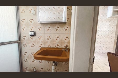 Casa à venda com 239m², 3 quartos e 1 vagaBanheiro Social