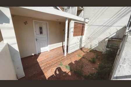 Casa à venda com 239m², 3 quartos e 1 vagaÁrea de Serviço