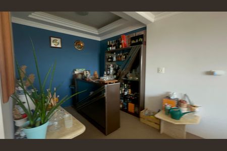 Apartamento à venda com 128m², 3 quartos e 2 vagas Apartamento à venda com 128m², 3 quartos e 2 vagasSala