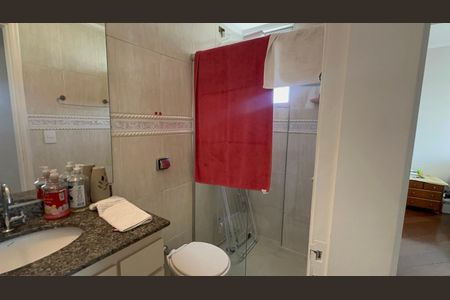 Apartamento à venda com 128m², 3 quartos e 2 vagas Apartamento à venda com 128m², 3 quartos e 2 vagasBanheiro Social