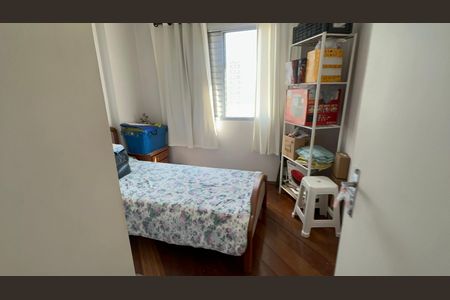 Apartamento à venda com 128m², 3 quartos e 2 vagas Apartamento à venda com 128m², 3 quartos e 2 vagasQuarto 1