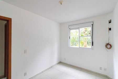 Apartamento à venda com 75m², 3 quartos e 1 vagaQuarto 2