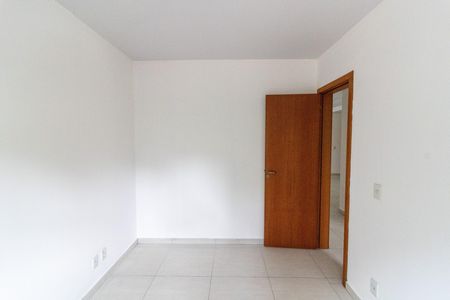 Apartamento à venda com 75m², 3 quartos e 1 vagaQuarto 2