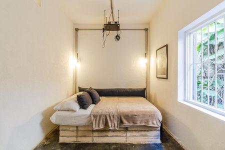 Casa para alugar com 130m², 2 quartos e sem vagaQuarto 1