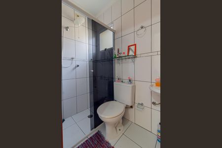 Casa à venda com 150m², 2 quartos e 2 vagas Casa à venda com 150m², 2 quartos e 2 vagasBanheiro da Suite 2