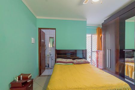 Casa à venda com 150m², 2 quartos e 2 vagas Casa à venda com 150m², 2 quartos e 2 vagasSuíte 1