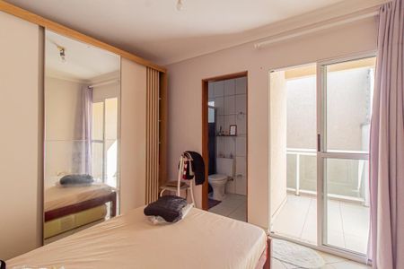 Casa à venda com 150m², 2 quartos e 2 vagas Casa à venda com 150m², 2 quartos e 2 vagasSuíte 2