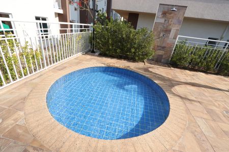 Apartamento à venda com 65m², 2 quartos e 1 vagaÁrea comum