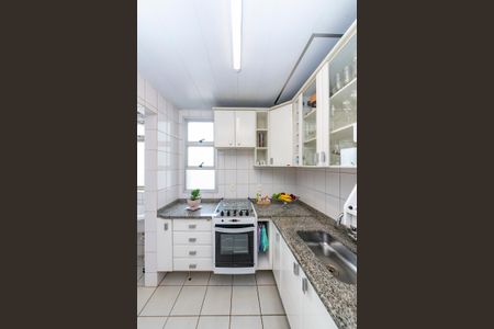 Apartamento à venda com 95m², 3 quartos e 2 vagasCozinha