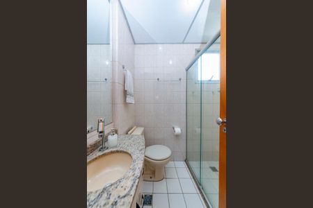 Apartamento à venda com 95m², 3 quartos e 2 vagasBanheiro Social