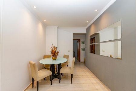 Apartamento à venda com 95m², 3 quartos e 2 vagasSala