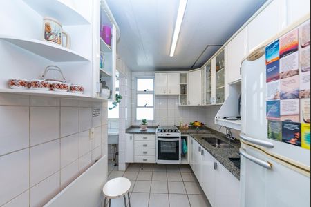 Apartamento à venda com 95m², 3 quartos e 2 vagasCozinha