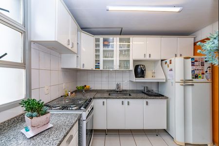 Apartamento à venda com 95m², 3 quartos e 2 vagasCozinha