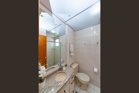 Apartamento à venda com 95m², 3 quartos e 2 vagasBanheiro Social