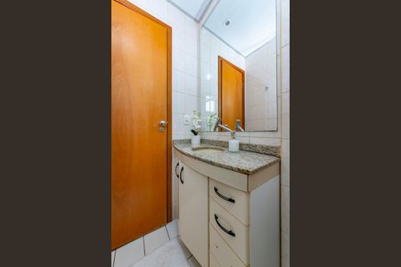 Apartamento à venda com 95m², 3 quartos e 2 vagasBanheiro Social