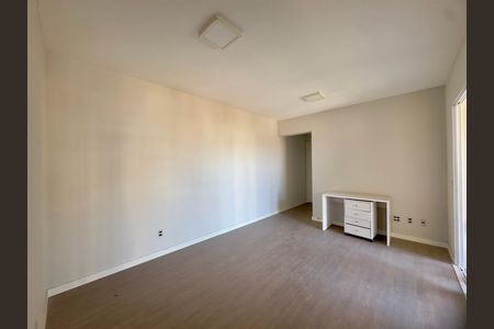 Sala de apartamento à venda com 3 quartos, 70m² em Vila Leonor, Guarulhos