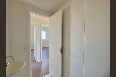 Apartamento à venda com 70m², 3 quartos e 1 vaga Apartamento à venda com 70m², 3 quartos e 1 vagaBanheiro 2