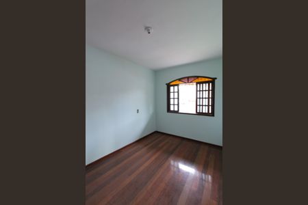 Casa para alugar com 100m², 3 quartos e 1 vagaQuarto