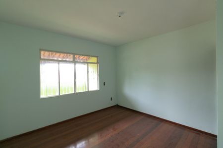 Casa para alugar com 100m², 3 quartos e 1 vagaSuíte