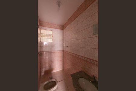 Casa para alugar com 100m², 3 quartos e 1 vagaBanheiro Social