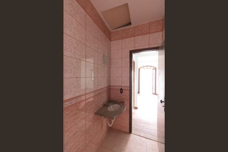 Casa para alugar com 100m², 3 quartos e 1 vagaBanheiro Social