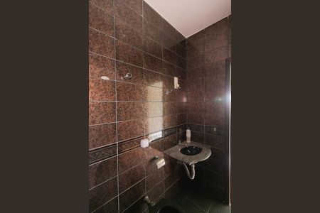 Casa para alugar com 100m², 3 quartos e 1 vagaBanheiro da Suíte 