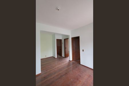 Casa para alugar com 100m², 3 quartos e 1 vagaSala