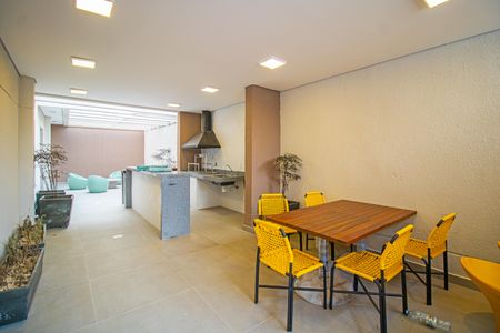 Apartamento à venda com 39m², 2 quartos e sem vagaÁrea comum - Churrasqueira