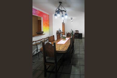 Apartamento à venda com 82m², 3 quartos e 1 vaga Apartamento à venda com 82m², 3 quartos e 1 vagaSala de Jantar