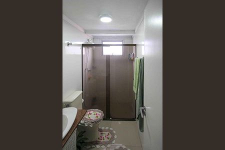 Apartamento à venda com 82m², 3 quartos e 1 vaga Apartamento à venda com 82m², 3 quartos e 1 vagaBanheiro