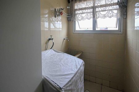 Apartamento à venda com 82m², 3 quartos e 1 vaga Apartamento à venda com 82m², 3 quartos e 1 vagaÁrea de Serviço