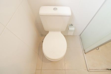 Apartamento à venda com 72m², 2 quartos e 1 vaga Apartamento à venda com 72m², 2 quartos e 1 vagaBanheiro