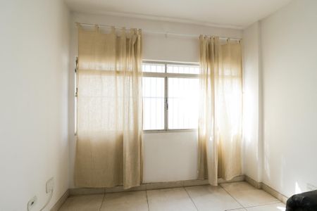 Apartamento à venda com 72m², 2 quartos e 1 vaga Apartamento à venda com 72m², 2 quartos e 1 vagaSala