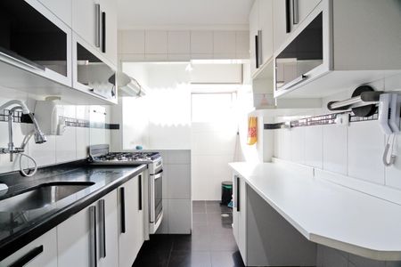 Apartamento para alugar com 74m², 2 quartos e 1 vaga Apartamento para alugar com 74m², 2 quartos e 1 vagaCozinha