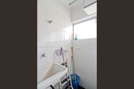 Apartamento para alugar com 74m², 2 quartos e 1 vaga Apartamento para alugar com 74m², 2 quartos e 1 vagaÁrea de Serviço