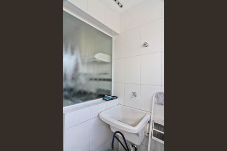 Apartamento para alugar com 74m², 2 quartos e 1 vaga Apartamento para alugar com 74m², 2 quartos e 1 vagaÁrea de Serviço