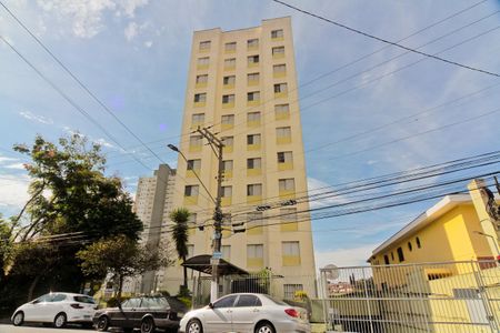 Apartamento para alugar com 74m², 2 quartos e 1 vaga Apartamento para alugar com 74m², 2 quartos e 1 vagaFachada