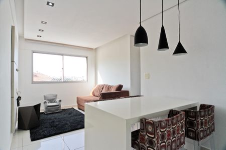 Apartamento para alugar com 74m², 2 quartos e 1 vaga Apartamento para alugar com 74m², 2 quartos e 1 vagaSala