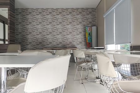 Apartamento à venda com 66m², 2 quartos e 1 vagaÁrea comum