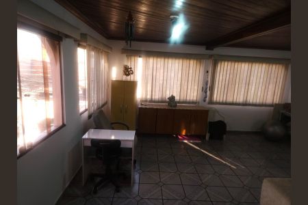 Casa à venda com 159m², 2 quartos e 2 vagas Casa à venda com 159m², 2 quartos e 2 vagasSala 2